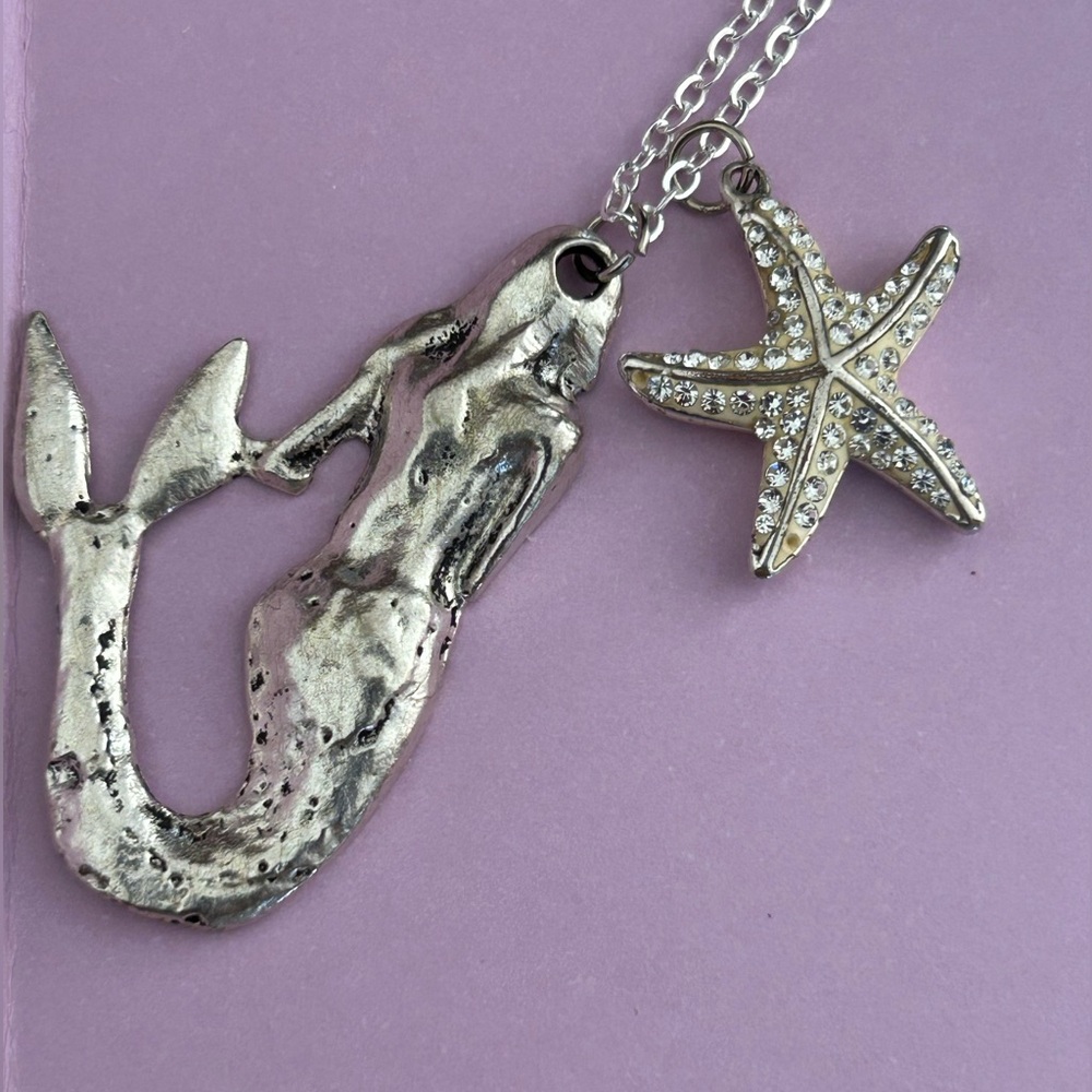 Necklace Mermaid hand cast & Starfish w tiny crystals pendants, 18” Silver chain